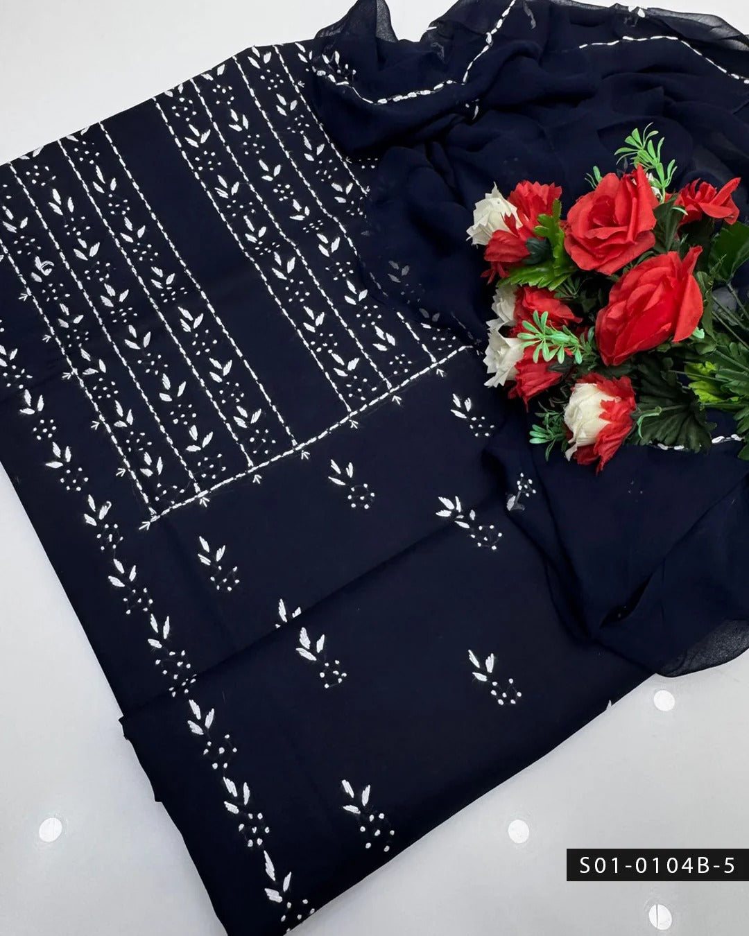 3PC Handmade Pakka Tanka Tarkashi Lawn Dress with Embroidered Chiffon Dupatta