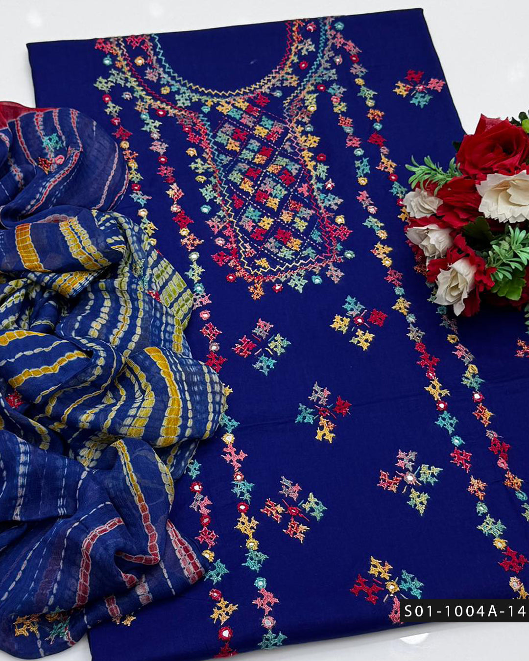 3PC Handmade GulAhmed Lawn Dress with Kacha Pakka Tanka & Tarkashi Embroidery