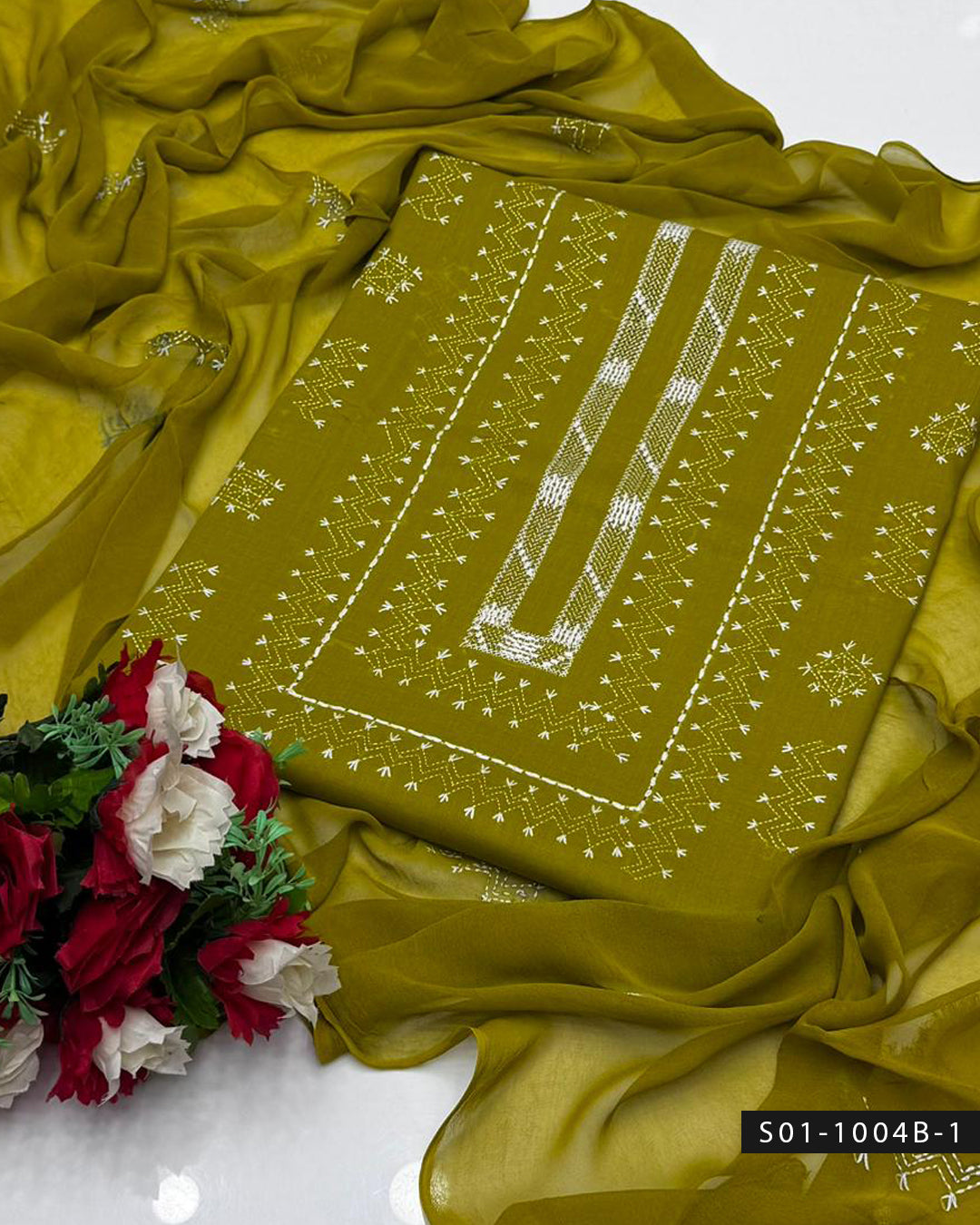 Gulnaar – Hand Embroidered Lawn Suit