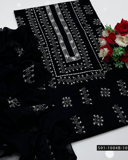Gulnaar – Hand Embroidered Lawn Suit