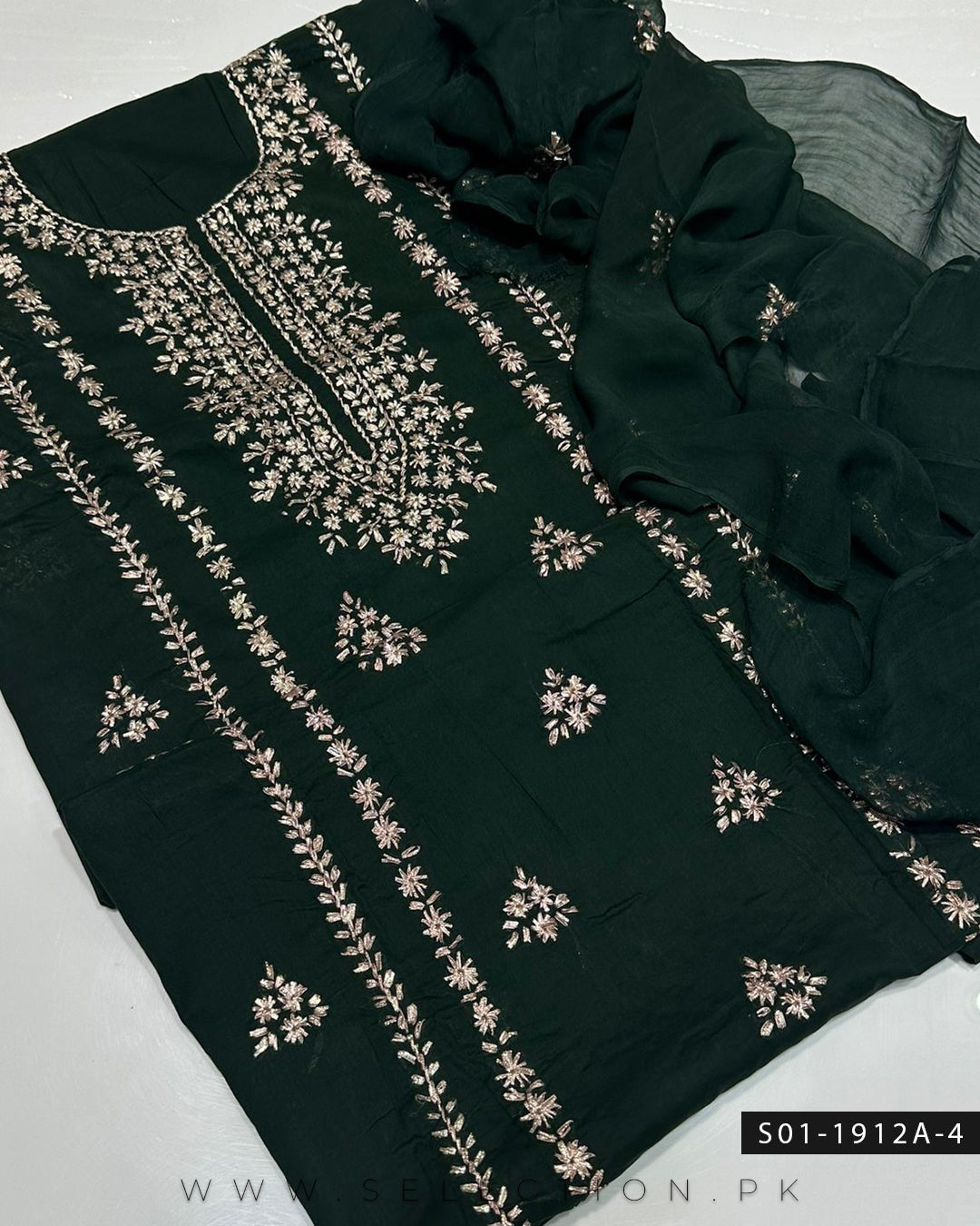 3PC Handmade Lawn Gotta Work Dress with Chiffon Dupatta